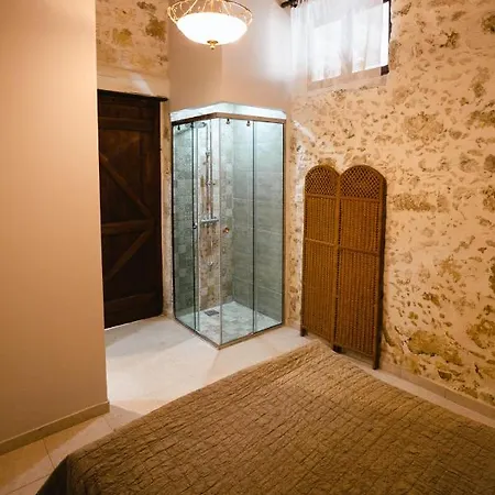 Casa Del Maestro * Prinés