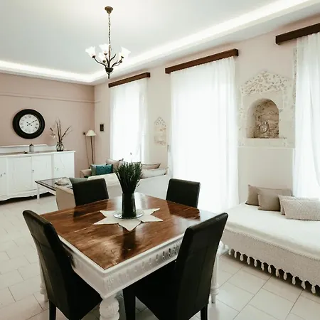 Casa Del Maestro Prines (Rethymno)