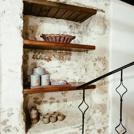 Casa Del Maestro Willa
