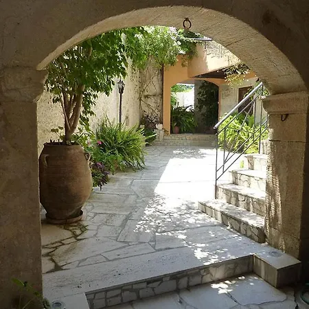 Casa Del Maestro Prines (Rethymno)