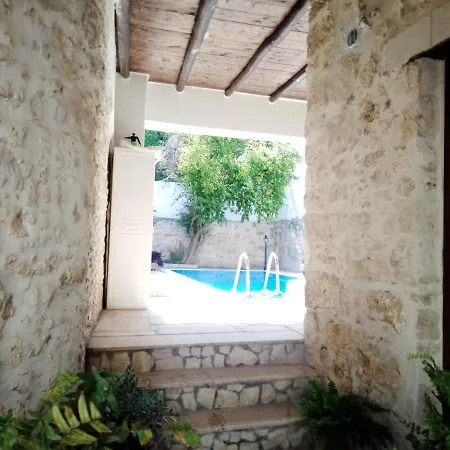Casa Del Maestro