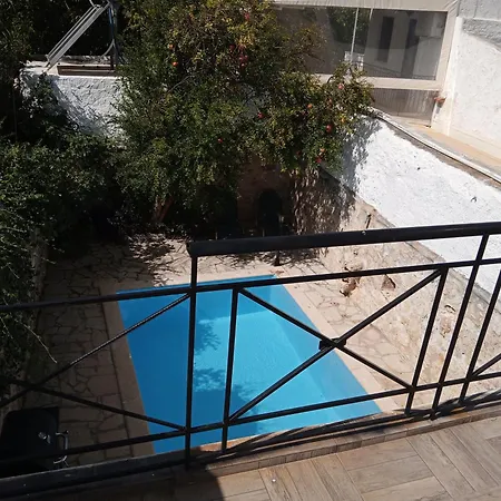 Casa Del Maestro Prinés