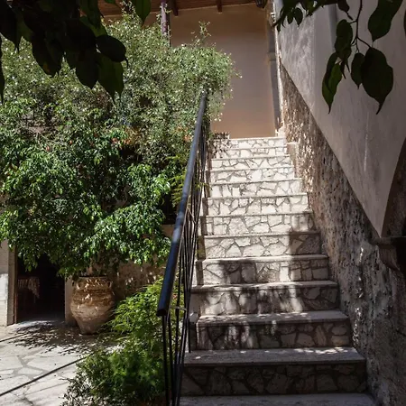 Casa Del Maestro Prines (Rethymno)